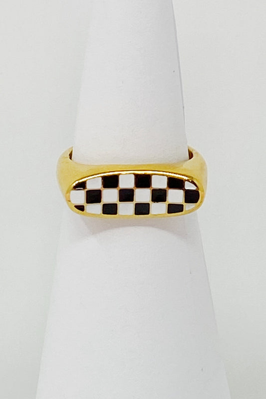Checkered Oblong Ring