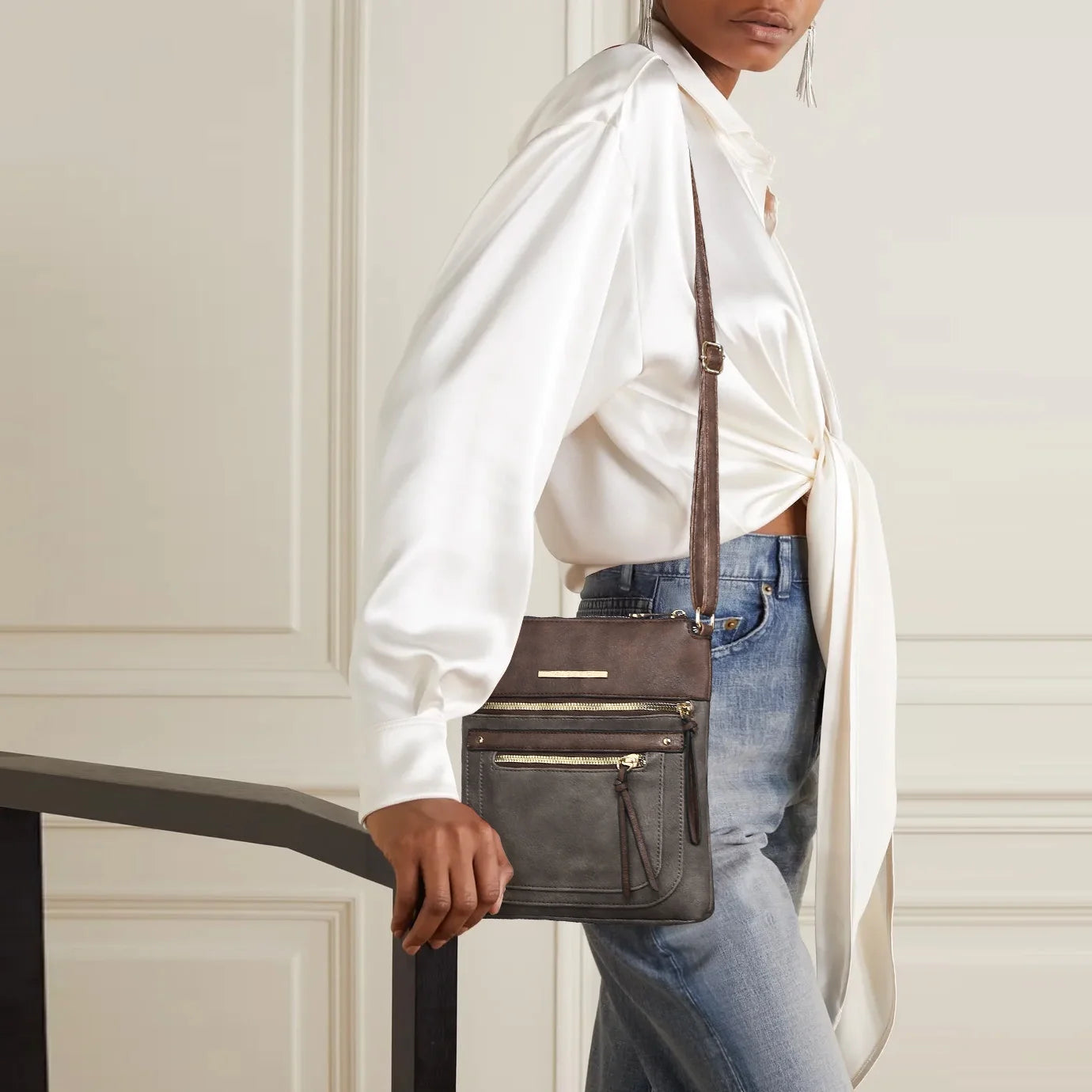 Lightweight Crossbody Bags for Women Shoulder Bag Purse Vegan Leather Soft Travel Handbag with Multi Pockets